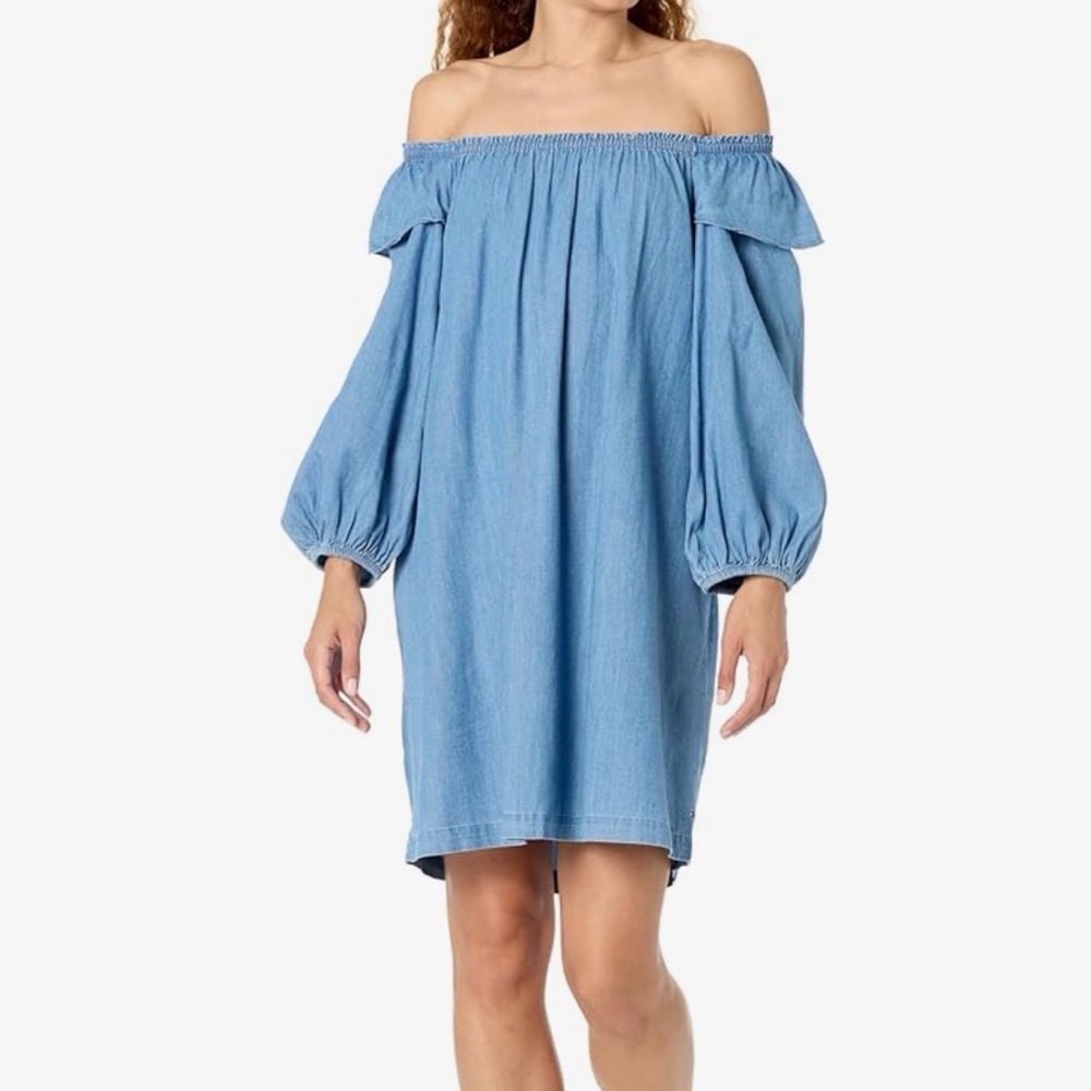 Tommy Hilfiger on or Off-Shoulder Blue chambray mini Dress or tunic EUC $129